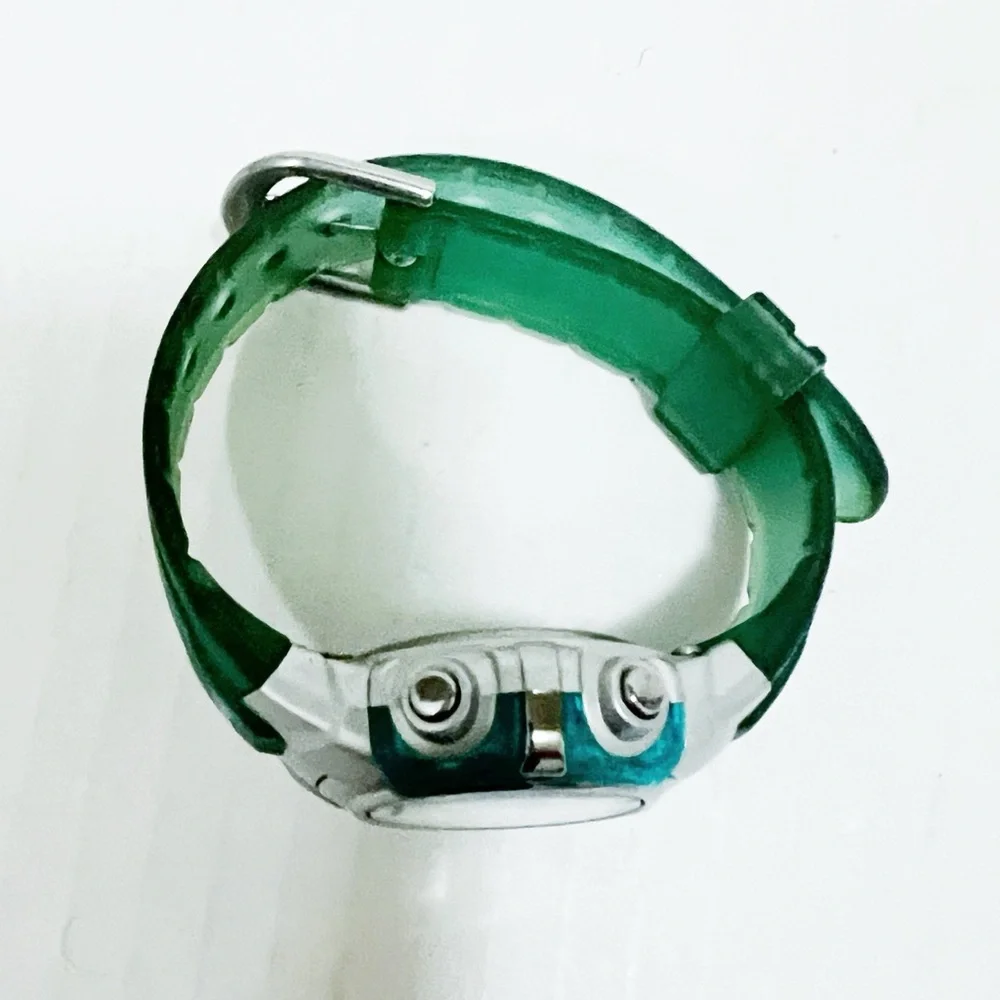 Vintage 1440 Sports T5K460 Indiglo WR 50M Quartz Digital Women's Watch